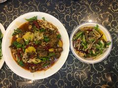 -乡村馕坑肉·烧烤·新疆菜·本地人更爱吃(阿勒泰首店)