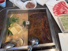 -皇城老妈·大连海鲜火锅(港湾店)