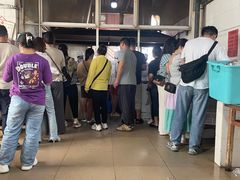 -正宗杨记普洱酸醋米线(总店)