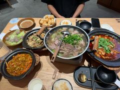 -川堂风·跷脚牛肉·乐山爆炒(宝山日月光店)