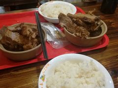 -万和春排骨砂锅米饭(湖北路店)