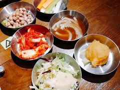 小菜碳生菜无限量-·缸桶屋·韩式牛肋条自助烤肉(西湖D11店)