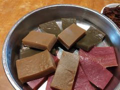 鸡屁藤糕拼红枣糕-园林美食城·本土农家菜(杨和镇店)