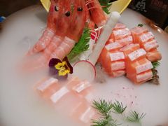 三文鱼腩-萤初高端日料王(曲江银泰店)