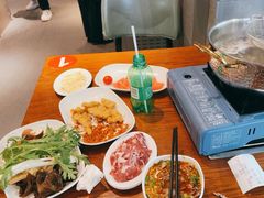 -牛满溢·自助潮汕鲜牛肉火锅(龙汇路店)