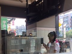 -肯德基(叠彩店)