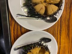 生吃海胆-海味当家·蒸锅海鲜(中山广场创始店)