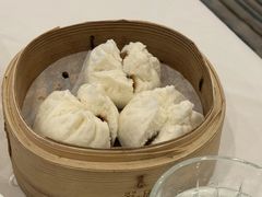蜜汁叉烧雪山包-翠园(北京王府中环店)