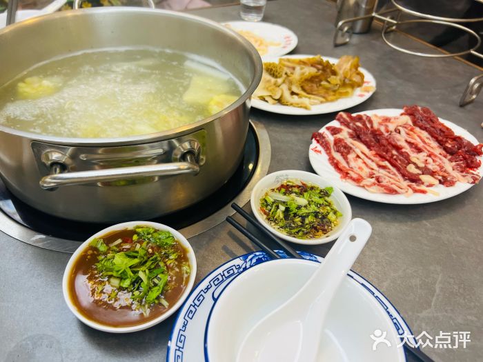 万祥牛肉火锅(金龙店)图片