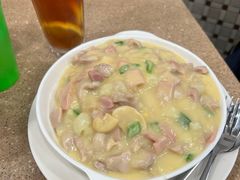 白汁鸡皇饭-喜莲咖啡