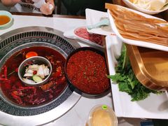 菌香鸳鸯锅-晓宇重庆火锅(赛格国际购物中心店)