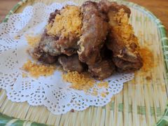 -侬佳蒸菜馆(听潮店)
