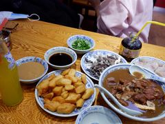 -门框胡同百年卤煮(新街口店)