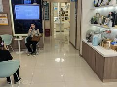 -维乐口腔(美维云门诊陆家嘴店)
