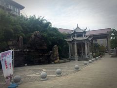 -金孔雀温泉旅游度假村