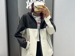 -南京商厦