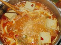-七欣天香辣蟹火锅(闵行浦江欢乐颂店)
