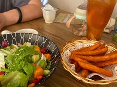 -Ours树朵家亲子餐厅(远策中心店)