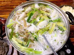 -牛一煲美食(江高店)