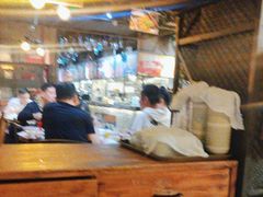 -琥珀老六龙虾(四里河店)