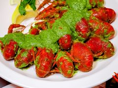 -龙巢盱眙龙虾·牛蛙·烧烤宵夜(八卦岭店)