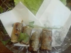 -大头虾越式风味餐厅(光明广场店)