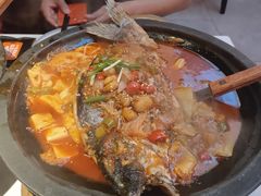 -鸣记脆皮烤鱼·海鲜烤鱼(三八广场店)