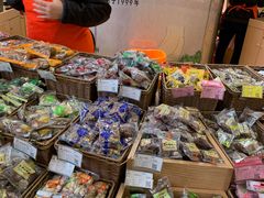 -来伊份(龙之梦长宁店)