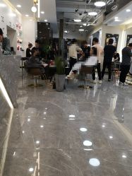 -AYO SALON