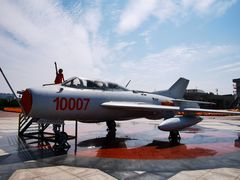 -泰达航母主题公园