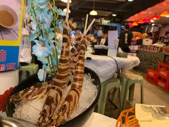 -鲜入围煮花胶鸡海鲜火锅