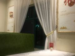 -丹江口渔村·湘味厨房(桃园店)