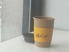 金榛风味黑巧拿铁-麦当劳(宝山大厦店)