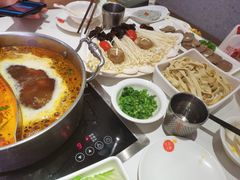-牛焱·贵州黄牛肉火锅(城西银泰店)