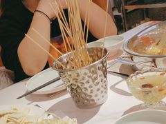 -黄记煌三汁焖锅(新佳丽江汉路店)