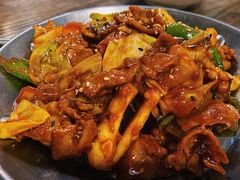 鱿鱼炒五花肉-富乐满韩国正宗炸鸡韩国料理(虹泉路店)