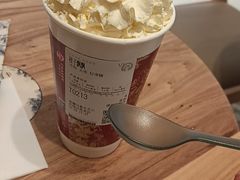 -霸王茶姬(云杉奥莱店)