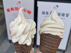 -喜茶(上海打浦桥日月光gelato lab+店)