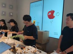 -吾悦广场(南京鼓楼店)