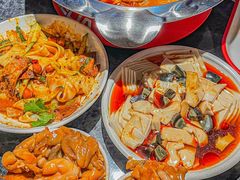 -胖哥俩肉蟹煲(长沙高铁吾悦广场店)