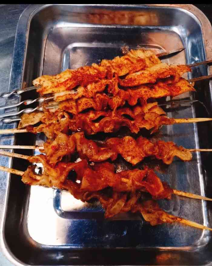 红满天烧烤(怡馨家园店)-"最开始在团购秒杀上看到的一家店铺,而且之.