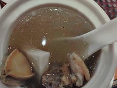 -华邑酒店·鲜艳全日自助餐厅