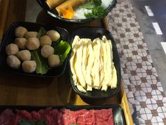 -捞围鲜·港式打边炉(海阳路店)