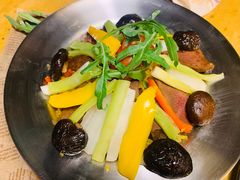 -囧吉香生蚝牛排馆(湖北路店)