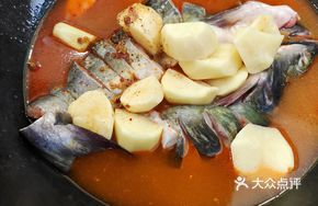 Iron Pot Stewed Ecological Snakehead Fish