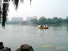 -紫竹院公园冰场