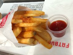 -FATBURGER 特富客汉堡(外交公寓店)