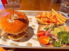 -HUZI虎滋精酿餐吧(京西大悦城店)