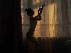 -亚太瑜伽普拉提学院