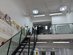 -菠萝格斗巴西柔术训练馆